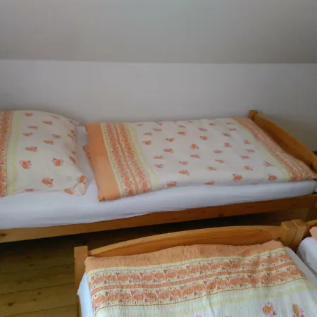 Kneifel, S.r.o. Gæstehus