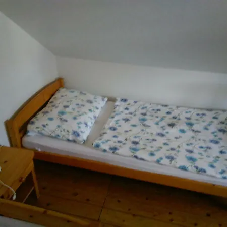 Pensjonat Kneifel, S.r.o.