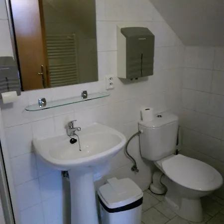 Kneifel, S.r.o. Pensjonat 2*