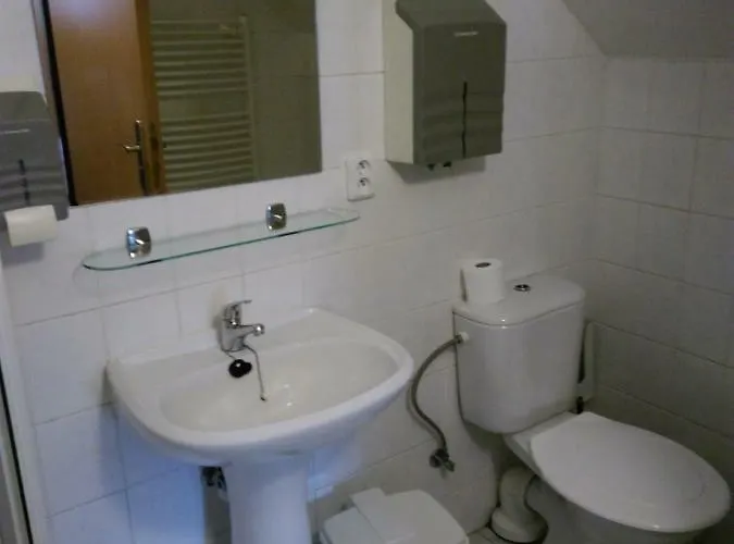 Kneifel, S.r.o. Pensionat 3*